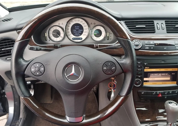 Mercedes-Benz CLS cena 53900 przebieg: 188300, rok produkcji 2010 z Działoszyn małe 254